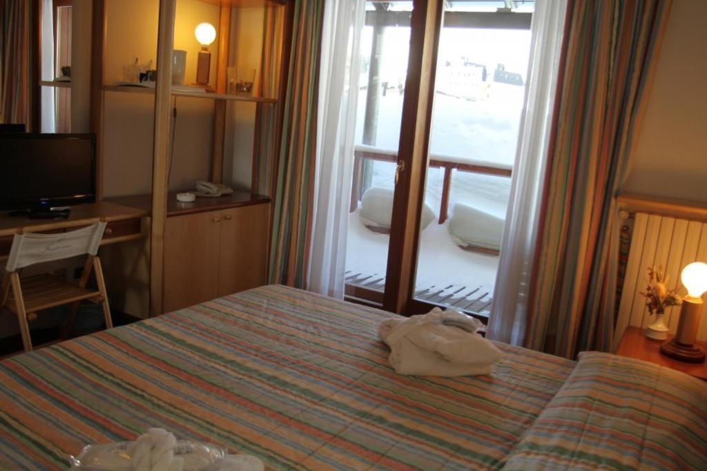 Il Fraitevino Hotel Bed & Breakfast Sestriere Exterior photo